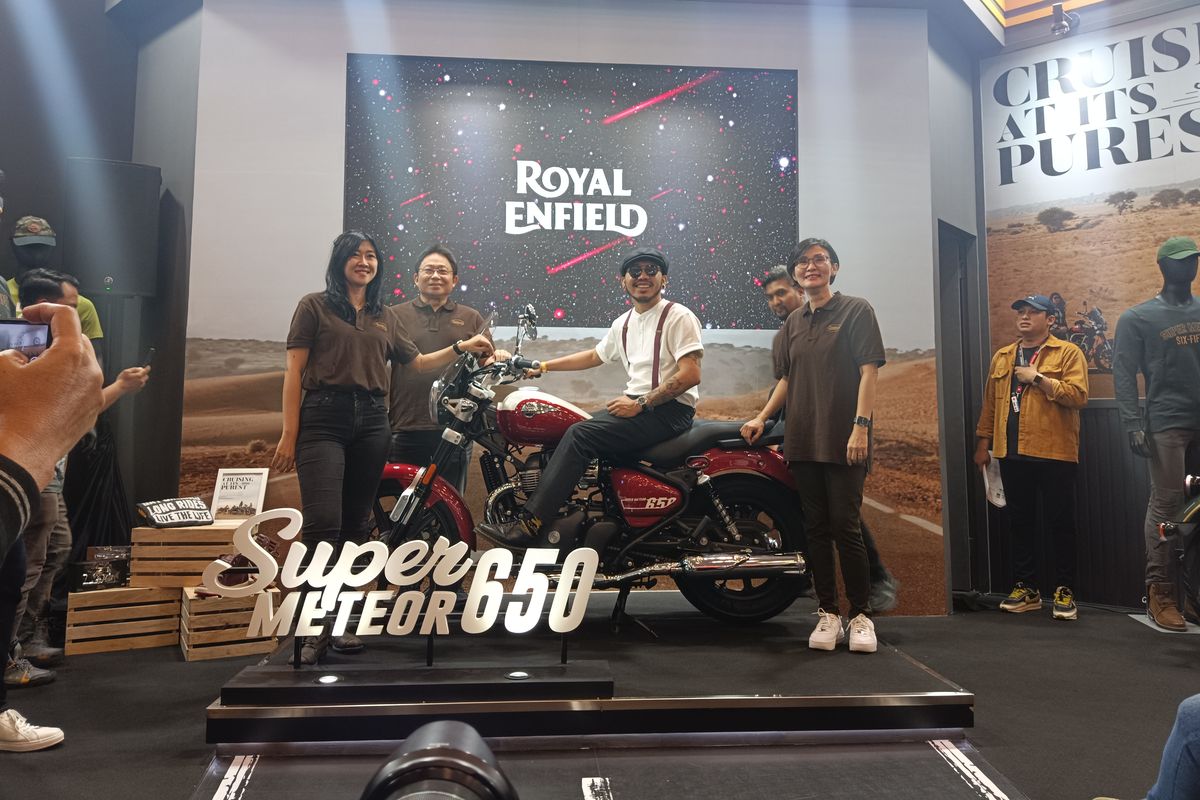 Royal Enfield Super Meteor 650 resmi meluncur di Indonesia 
