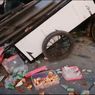 Viral Video Gerobak Penjual Kue di Makassar Ditabrak Mobil Lalu Kabur, Polisi Kejar Pelaku