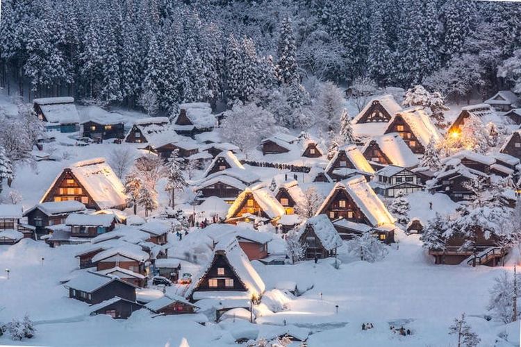 Shirakawago, Prefektur Gifu, Jepang, jadi desa terindah di Asia 2025.