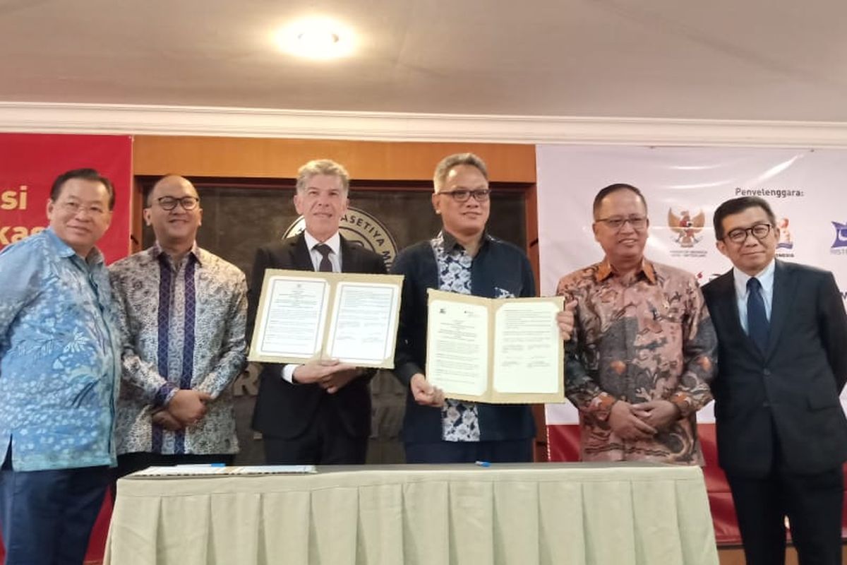 Universitas Prasetiya Mulya menjadi tuan rumah Seminar Revitalisasi Pendidikan Tinggi Vokasi di Indonesia dengan mengangkat tema Implementasi Pendidikan Sistem Ganda (Dual System), Jakarta, Rabu (17/7/2019).