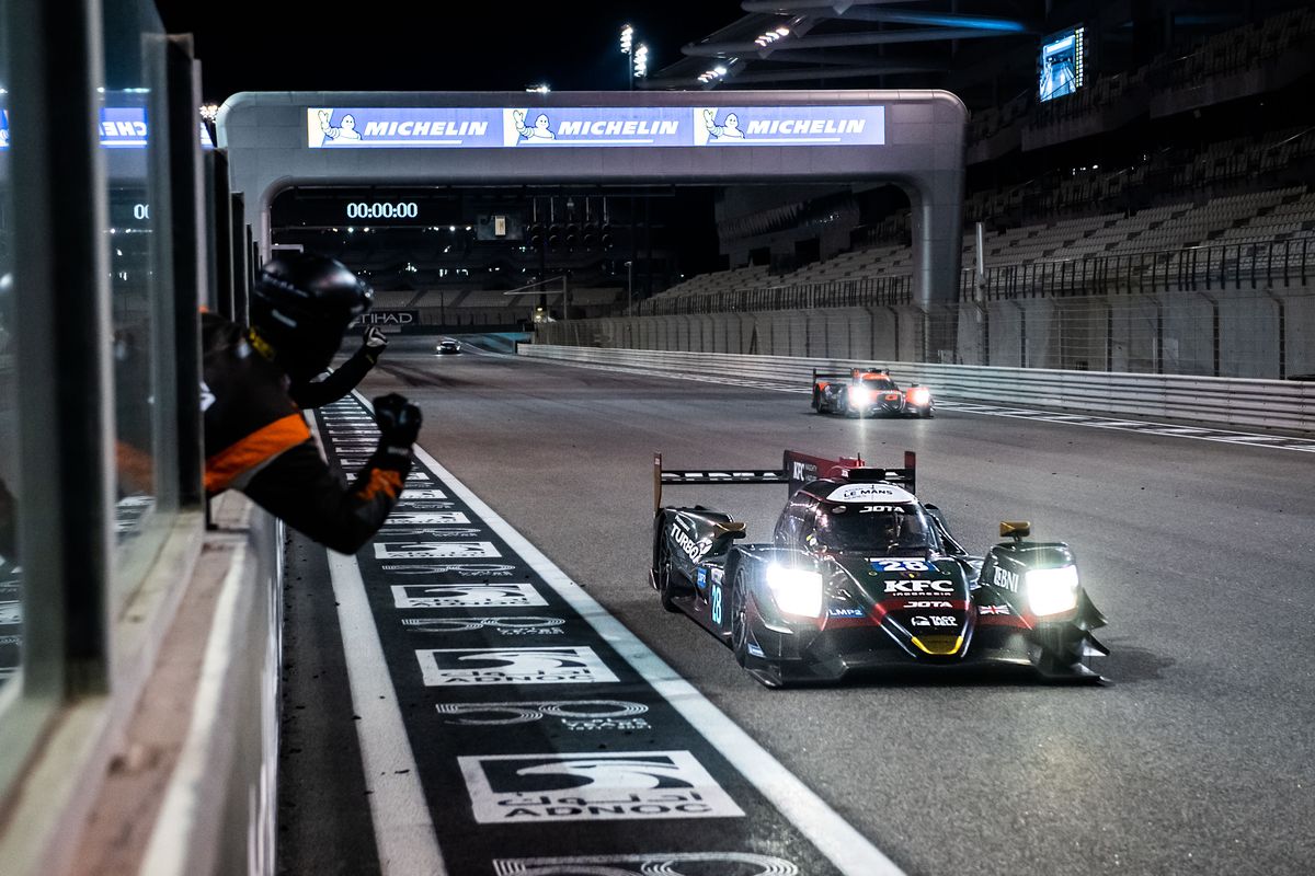 Sean Gelael berhasil memenangkan race terakhir Asian Le Mans Series di Abu Dhabi. 