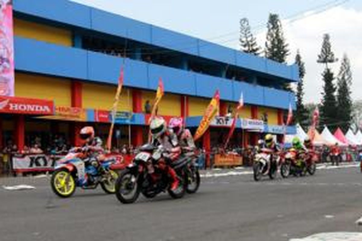 Ajang penggodakan pebalap muda Honda di Indonesia, Honda Racing Championship.