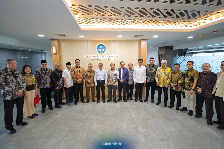 Mendikti Dorong PTN-PTS Perbanyak Program Join dan Double Degree untuk Perkuat Kerja Sama