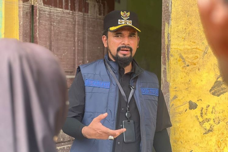 Bupati Aceh Timur Iskandar Usman Al-Farlaky