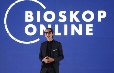 CEO Visinema Group yang memprakarsai Bioskop Online, Angga Dwimas Sasongko