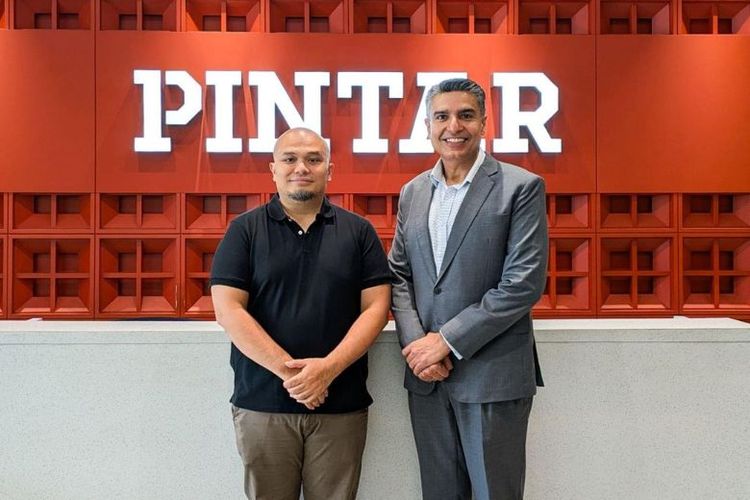 Pintar menjalin kemitraan strategis dengan Harvard Business Impact. 