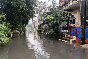 Banjir di Jatimulya Bekasi: Jalan Raya Lumpuh, Perumahan Terendam