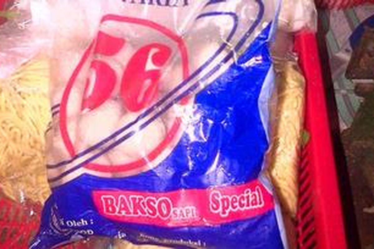 Bakso merek Planetaria 56 yang diduga mengandung daging babi ditemukan di Pasar Puri dan Pasar Tomang Barat, Jakarta Barat. Temuan tersebut terjadi saat dilakukan inspeksi mendadak oleh Suku Dinas Peternakan dan perikanan Jakarta Barat pada Jumat (14/12/2012).