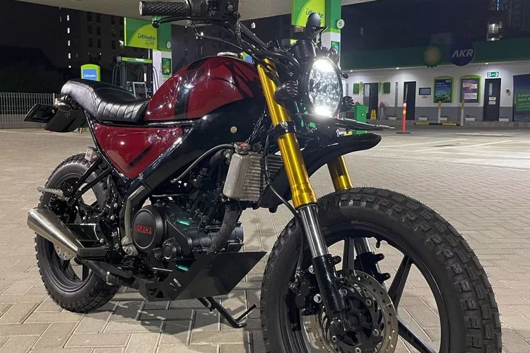 Motor custom Vixion Scrambler