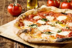 Apa Itu Pizza Neapolitan dan Bedanya dengan Pizza Lain?