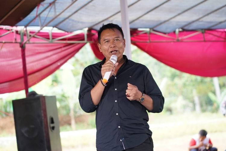 Calon Gubernur Jawa Barat nomor urut 2 Tubagus Hasanudin.