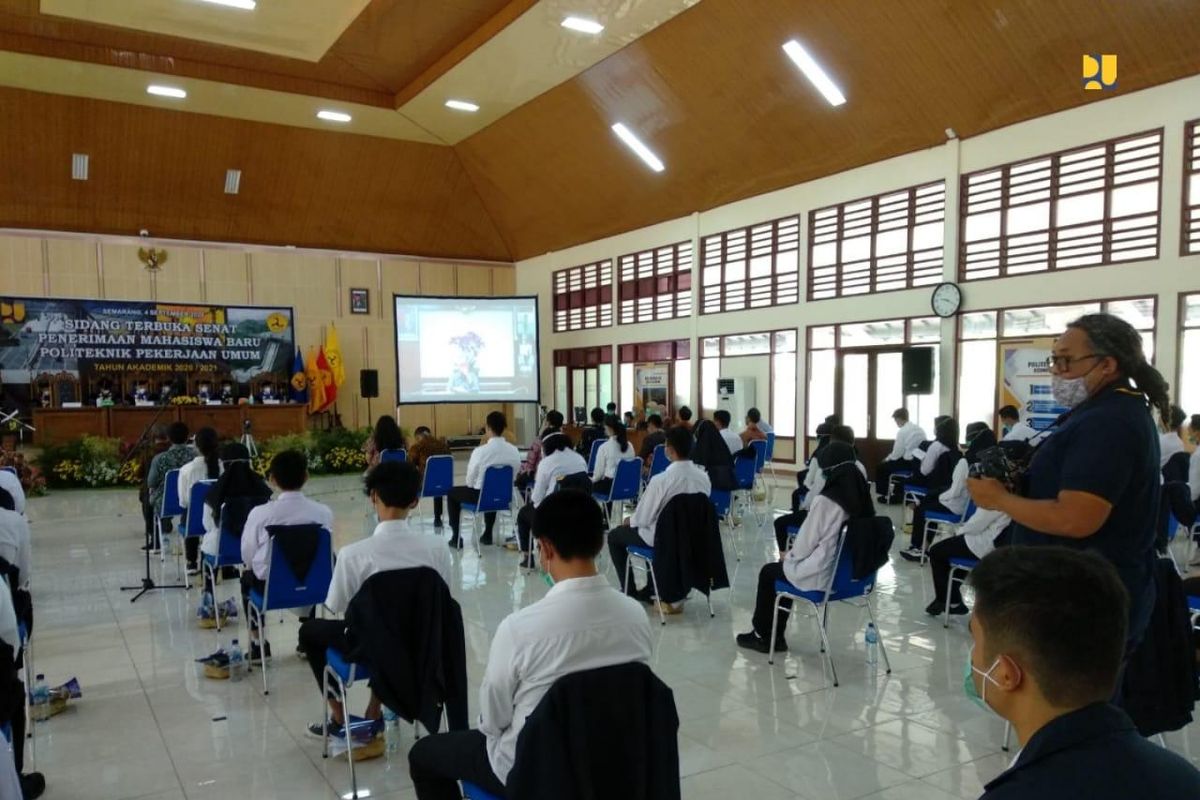 Mahasiswa di Politeknik Pekerjaan Umum (PU).