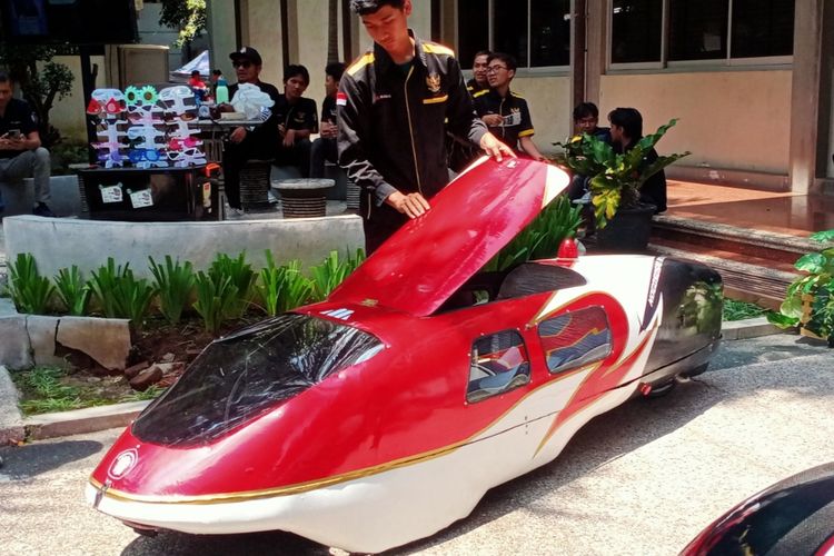 Salah satu mobil hemat energi buatan Tim Apatte62 Universitas Brawijaya (UB) yang akan berlaga di Kontes Mobil Hemat Energi (KMHE) di Universitas Negeri Jember (Unej) pada 22-26 Oktober mendatang.