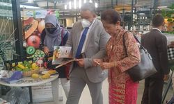Tingkatkan Kesejahteraan Petani Buah di Pasuruan, Kementan Lakukan Ekshibisi Buah Lokal ke Pasar Internasional