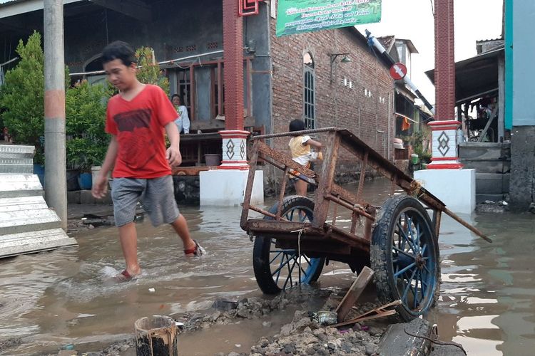 Rob di Kampung Tambaklorok Semarang, Jumat (21/5/2021)