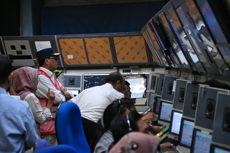 Foto Jumlah Penumpang Pesawat Di Bandara Soetta Meningkat 25 Persen
