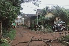 Detik-detik Puting Beliung Terjang Ratusan Rumah Warga Bojongmalaka, Bandung
