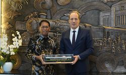  KAI dan Dubes Perancis Bahas Kerja Sama Peresmian Plakat Sejarah Arthur Rimbaud