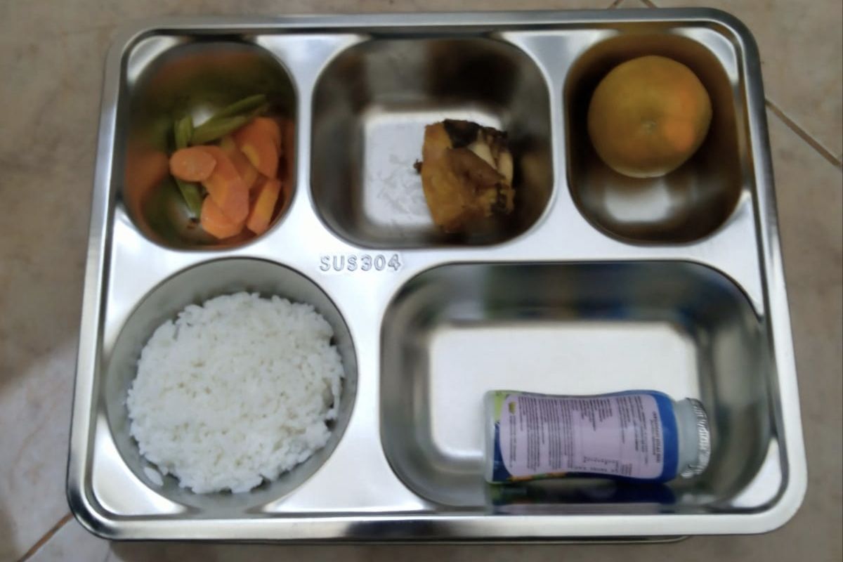 Salah satu menu MBG yang menyebar di Kabupaten Pamekasan, Selasa (30/9/2025)