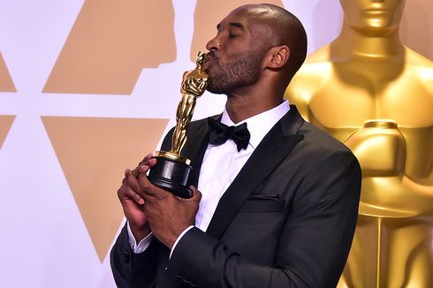 Raih Piala Oscar 2018, Kobe Bryant Buktikan Pebasket Bisa Lakukan Banyak Hal