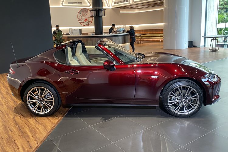 Mazda MX-5 35th Anniversary Edition