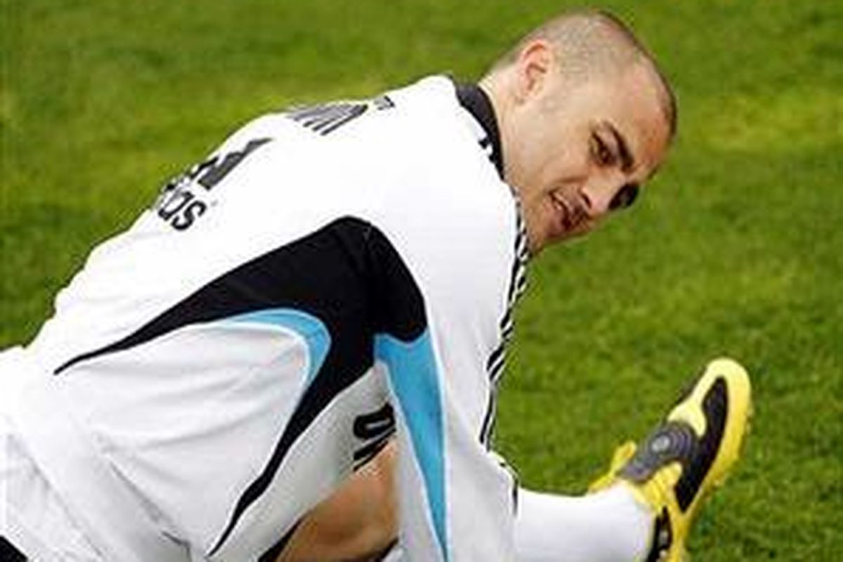 Fabio Cannavaro harus bergulat dengan cedera lagi.