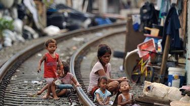 Beras dan Rokok Kretek Jadi Pengeluaran Terbesar Warga Miskin Jakarta