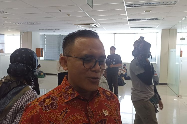 Menteri PAN-RB, Abdullah Azwar Anas saat ditemui di Kantor Kemenko PMK, Selasa (11/10/2022).