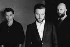 Lirik dan Chord Lagu From the Stars - White Lies