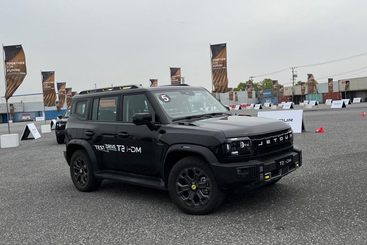 Jetour T2