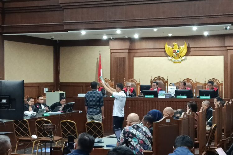 Ahli IT di Sidang Nadiem Menilai Harga Chromebook Rp 6 Juta Kemahalan