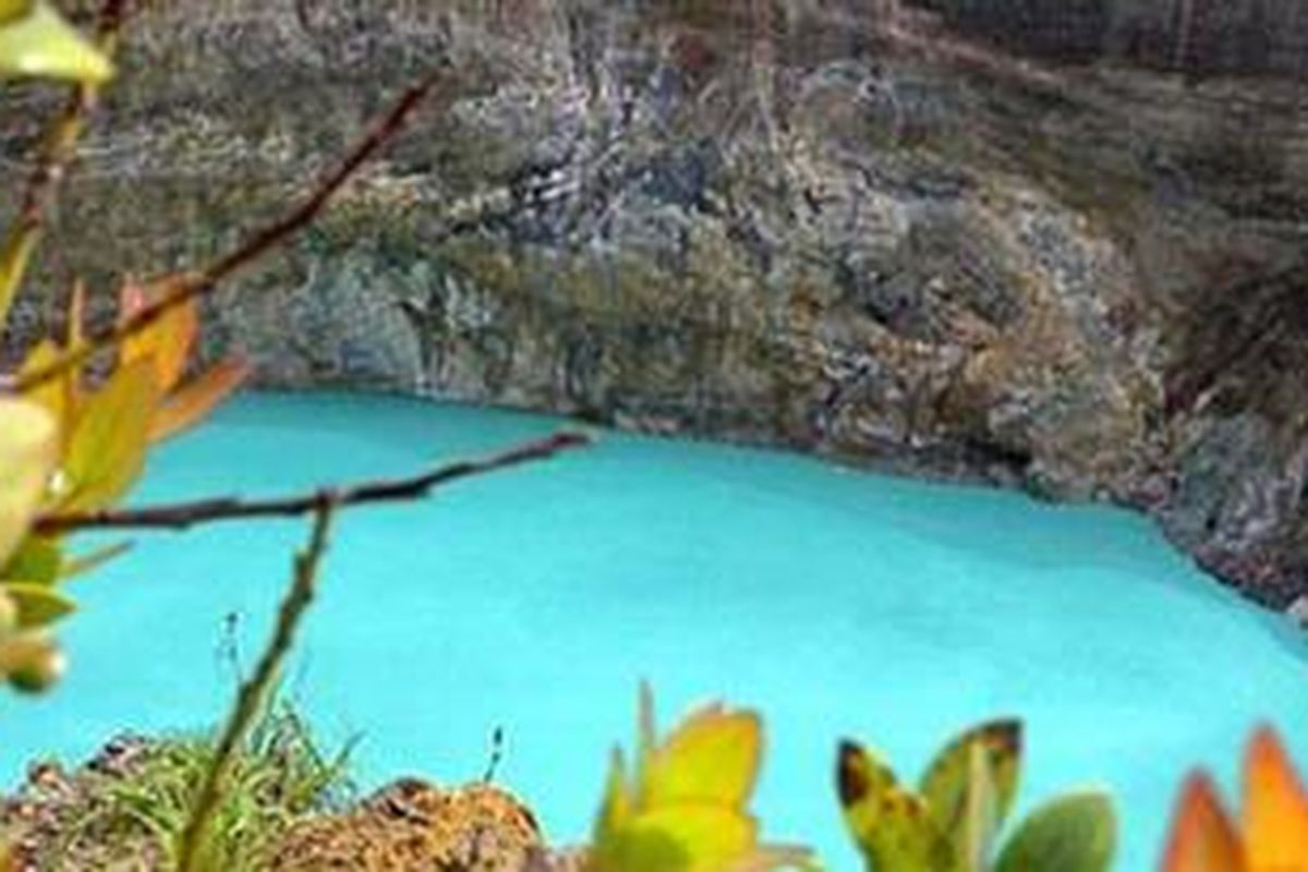 Danau Kelimutu
