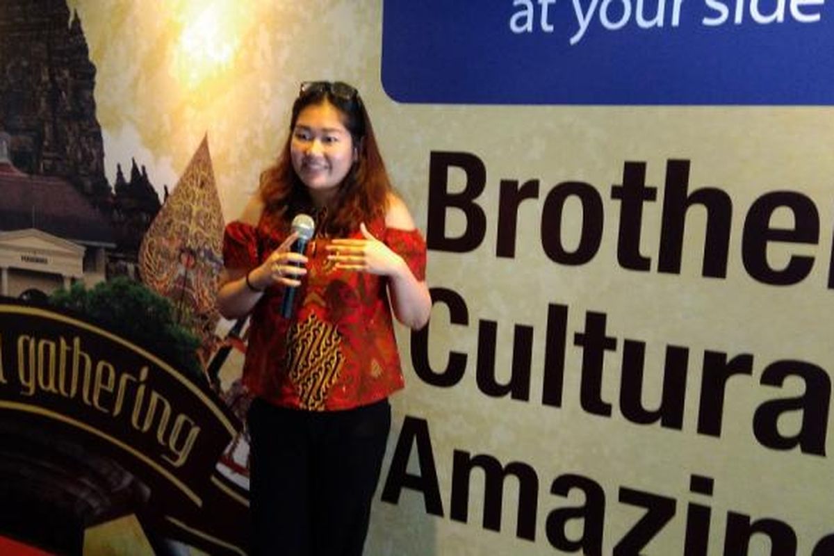 Marketing Communication Brother Indonesia Rae Maya?s aat memberikan update marketing Brother di acara Media Gathering Brother Cultural Amazing Race, di Hotel The101, Yogyakarta, Jumat (10/3/2017).