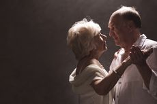 Menikah 73 Tahun, Pasangan Lansia Meninggal Bersama karena Covid-19