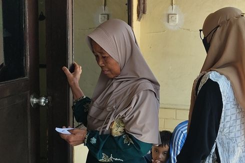 Bahagia Mbok Giyem Tukang Baso Solo yang Ikut Mudik Gratis