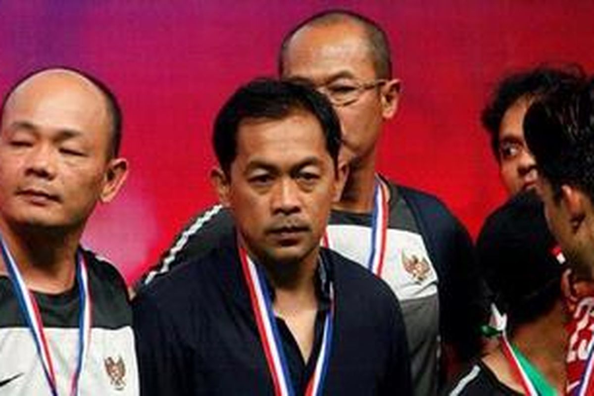 Pelatih Indonesia U-23, Aji Santoso (tengah).