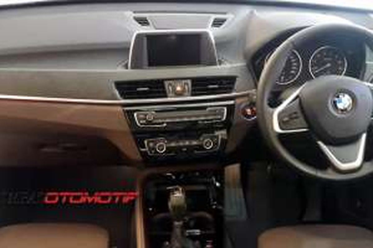Interior BMW All-New X1.