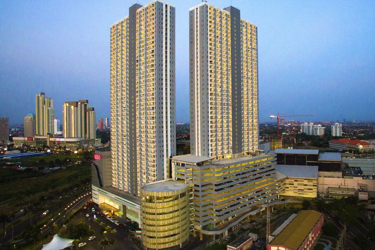 Dua apartemen milik PT Pakuwon Jati yakni Orchard Tower dan Tanglin Tower yang terintegrasi langsung dengan Superblock Pakuwon Mall, Surabaya
