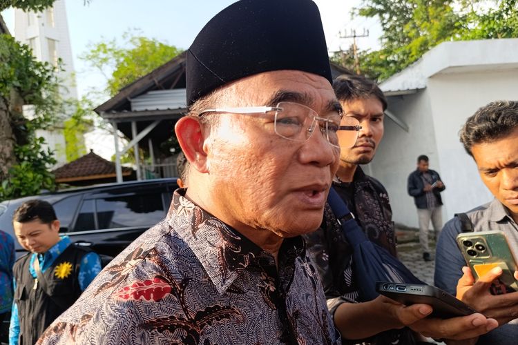 Muhadjir Effendy Jadi Komut BSI, Simak Susunan Direksi dan Komisaris Baru 