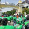 Ratusan Pengemudi Ojol di Pantura Demo, Tuntut Potongan Aplikator Hanya 15 Persen