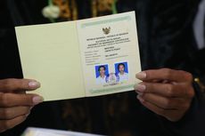 Dokumen Kependudukan 5 in 1 Jadi Kado bagi Pengantin Baru