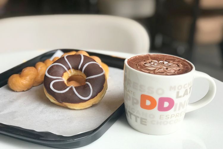 Ilustrasi donat dan kopi andalan Dunkin' Donuts. 