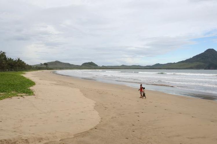 Kerangka Manusia Tanpa Kepala Ditemukan di Pantai Mustika Banyuwangi