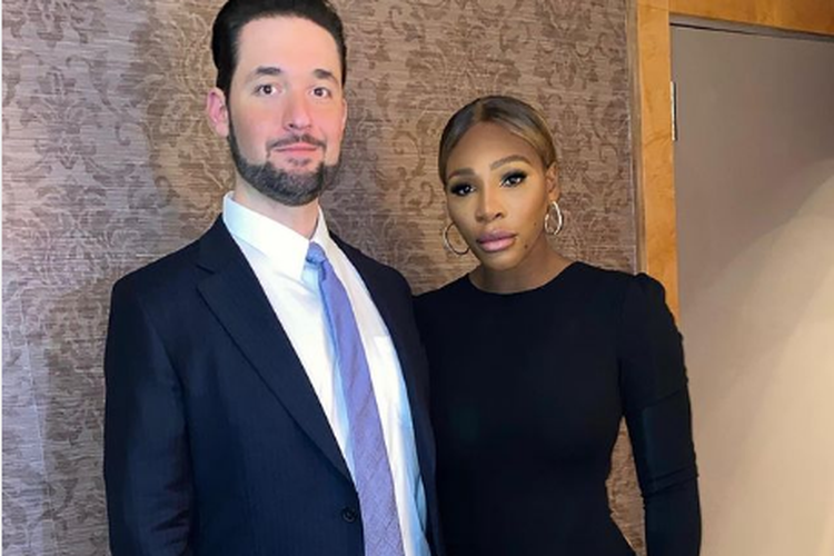 Serena Williams bersama sang suami. 