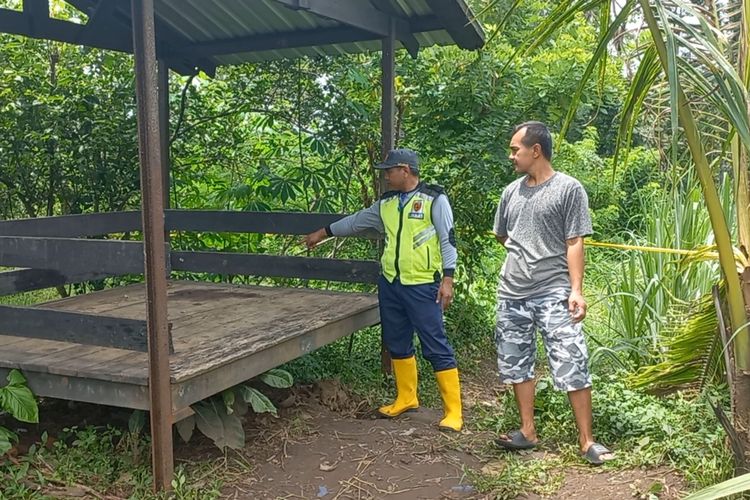 Tempat kejadian perkara ditemukan mayat perempuan dengan luka parah di wajah.