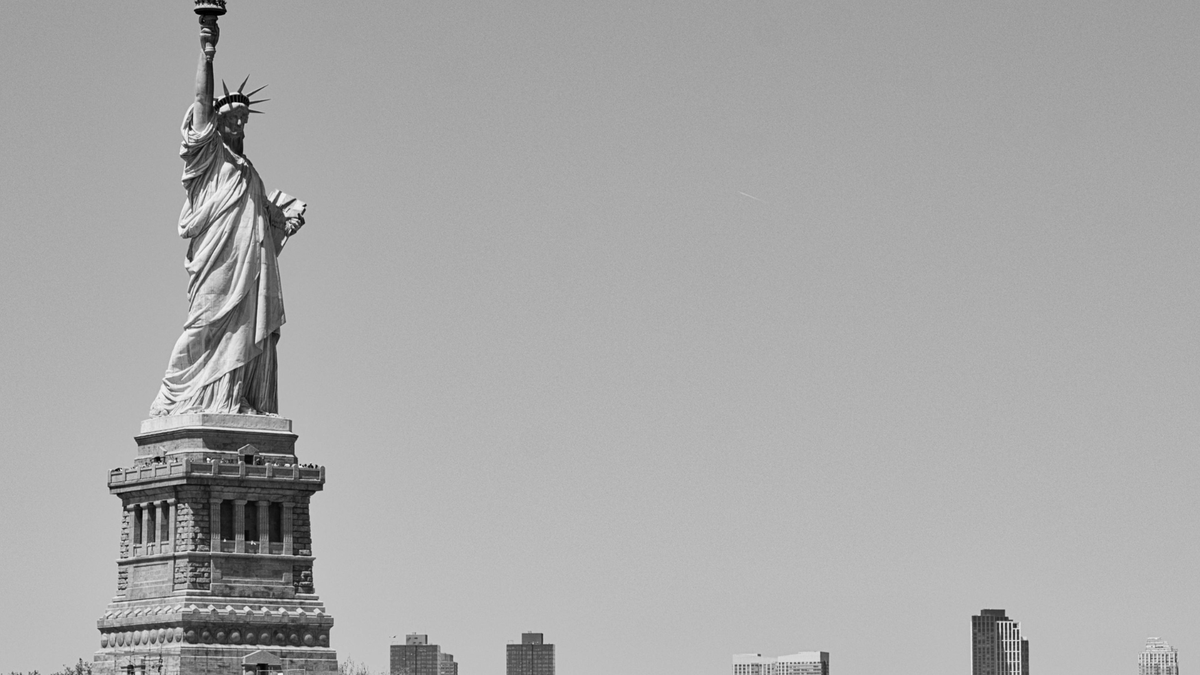 Kilas Balik Perancis Hadiahkan Patung Liberty untuk Amerika Serikat