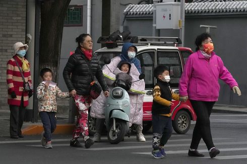 Atasi Klaster Covid-19 dari Wisatawan, China Akan Tes 35.000 Orang di Beijing