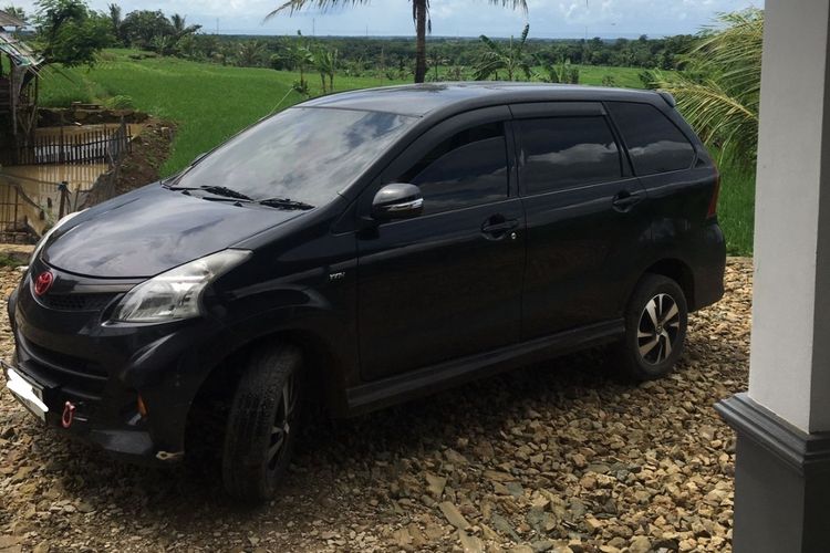 Toyota Avanza 2013 milik Basor
