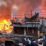 Kebakaran Hebat Landa Pasar Jargaria Maluku, Puluhan Bangunan Hangus