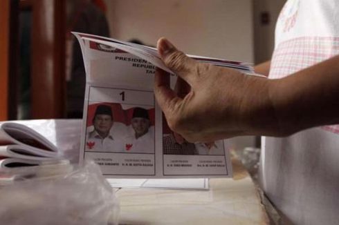 Saksi Prabowo-Hatta Telat, KPU Bandar Lampung Tunda Buka Kotak Suara